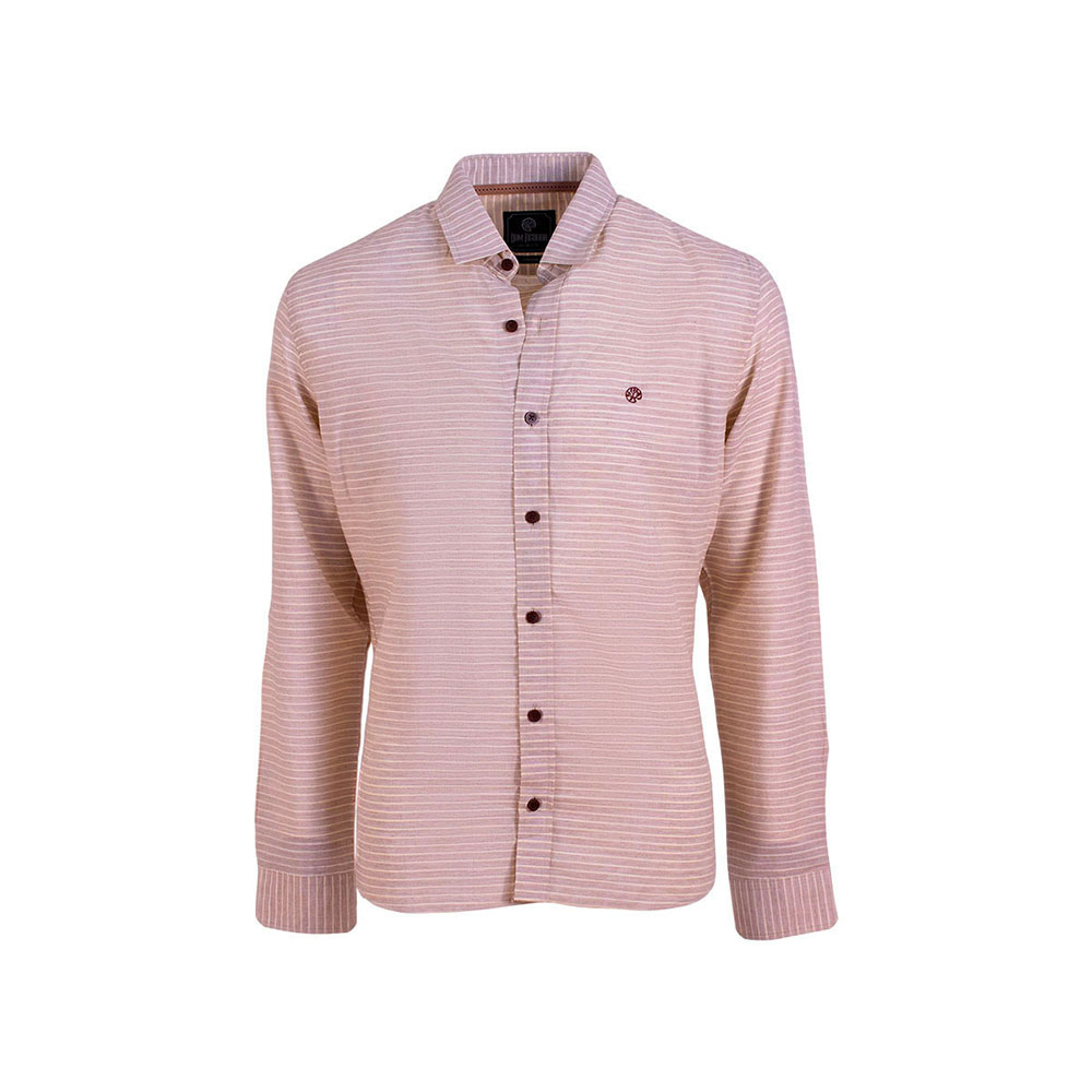 Oferecemos um serviço especializado em fotografia de moda com edição avançada, pensado para valorizar cada detalhe das suas peças. Sabemos que, no mundo digital, a apresentação visual é decisiva — por isso, utilizamos técnicas profissionais de iluminação, composição e tratamento de imagem para garantir resultados de alto padrão.