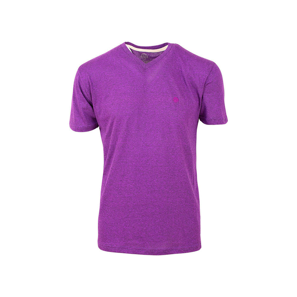 Oferecemos um serviço especializado em fotografia de moda com edição avançada, pensado para valorizar cada detalhe das suas peças. Sabemos que, no mundo digital, a apresentação visual é decisiva — por isso, utilizamos técnicas profissionais de iluminação, composição e tratamento de imagem para garantir resultados de alto padrão.