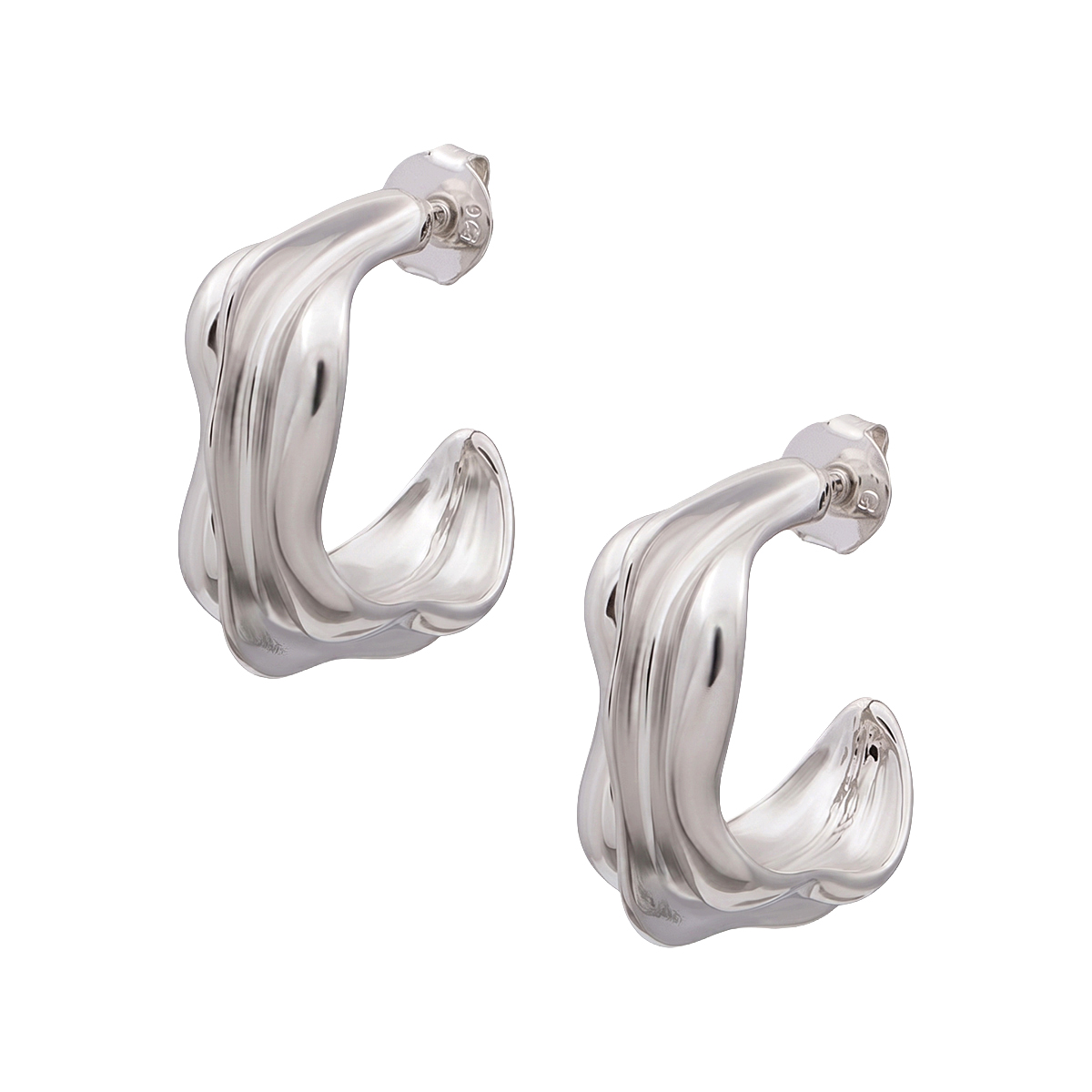 Eleve o padrão das suas imagens com edição avançada especializada em joias e semijoias. Realçamos o brilho, corrigimos imperfeições e destacamos cada detalhe com precisão técnica, mantendo a fidelidade das cores e materiais. Utilizamos técnicas profissionais de retoque para criar imagens sofisticadas, ideais para catálogos, e-commerce e campanhas publicitárias. Transforme suas fotos em vitrines digitais irresistíveis e valorize ainda mais cada peça da sua coleção.