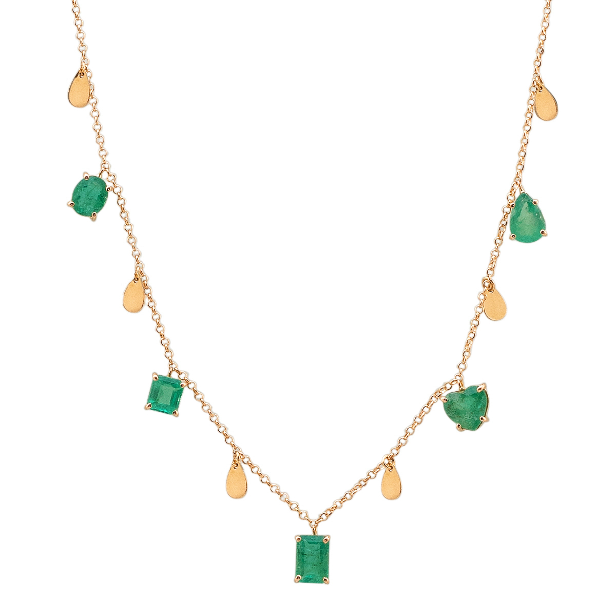 A fotografia de joias e semi-joias é uma arte que exige precisão, habilidade e uma compreensão profunda dos elementos que tornam essas peças únicas e desejáveis. Desde anéis e colares até brincos e pulseiras, capturar a essência dessas joias e semi-joias é crucial para destacar seu brilho, cor e design sofisticado. Uma boa fotografia pode transformar uma peça de joalheria em um objeto de desejo e ajudar a comunicar seu valor e apelo ao público.