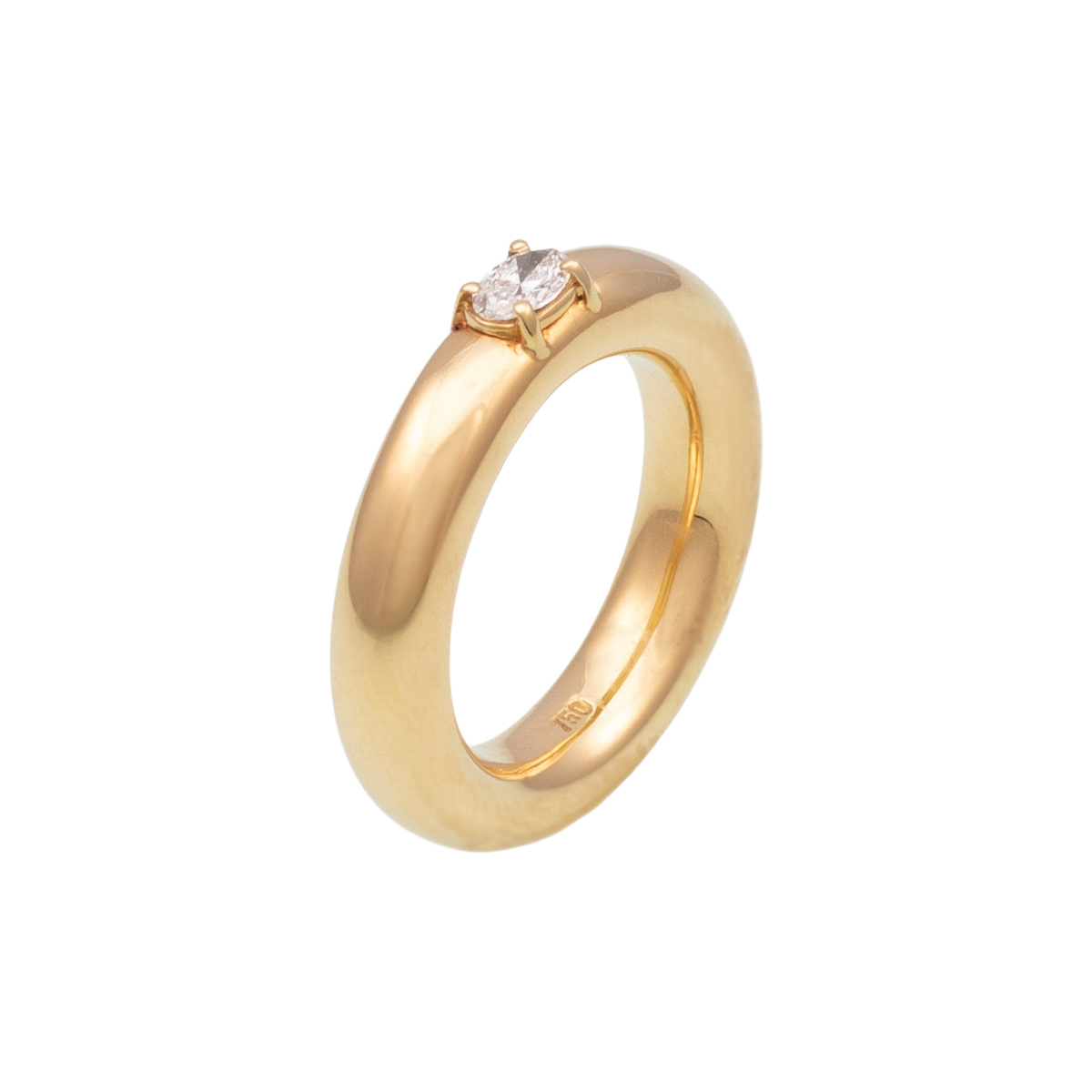 A fotografia de joias e semi-joias é uma arte que exige precisão, habilidade e uma compreensão profunda dos elementos que tornam essas peças únicas e desejáveis. Desde anéis e colares até brincos e pulseiras, capturar a essência dessas joias e semi-joias é crucial para destacar seu brilho, cor e design sofisticado. Uma boa fotografia pode transformar uma peça de joalheria em um objeto de desejo e ajudar a comunicar seu valor e apelo ao público.