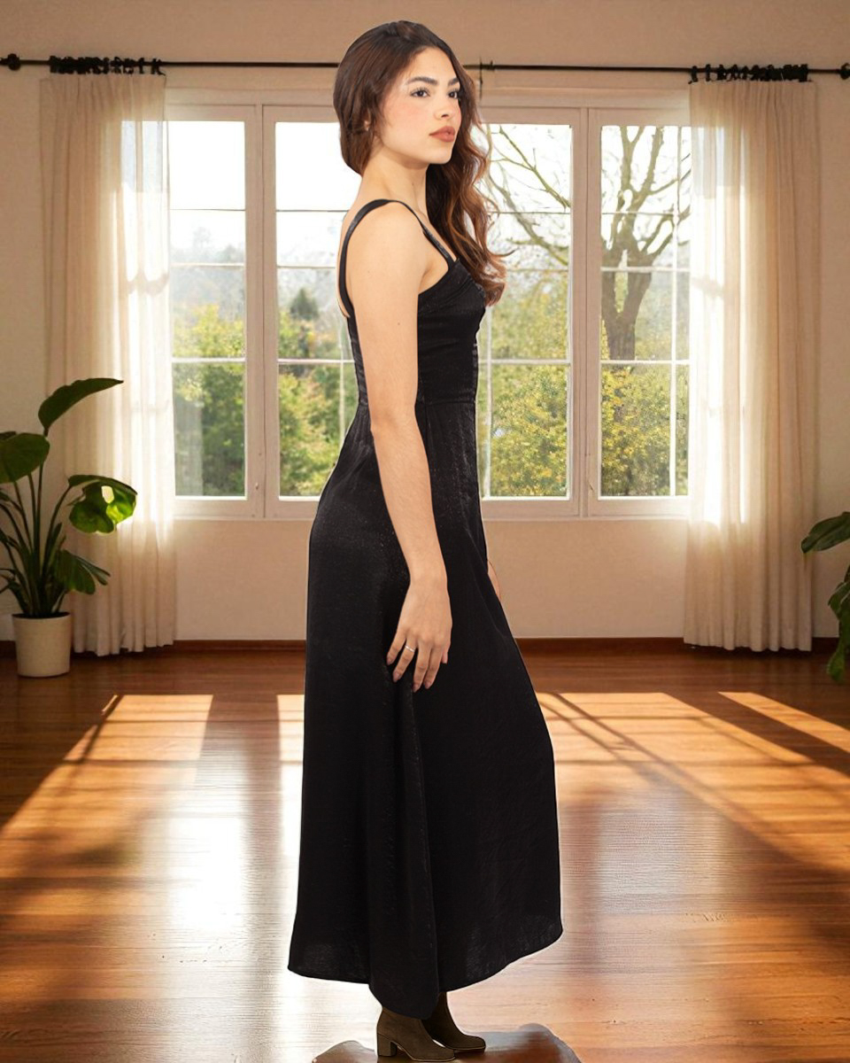 Fotografia de roupas profissional com modelo ambientada